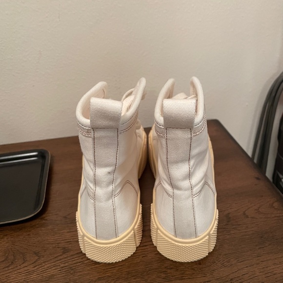 Zara White Canvas High-Top Sneakers - Picture 5 of 7